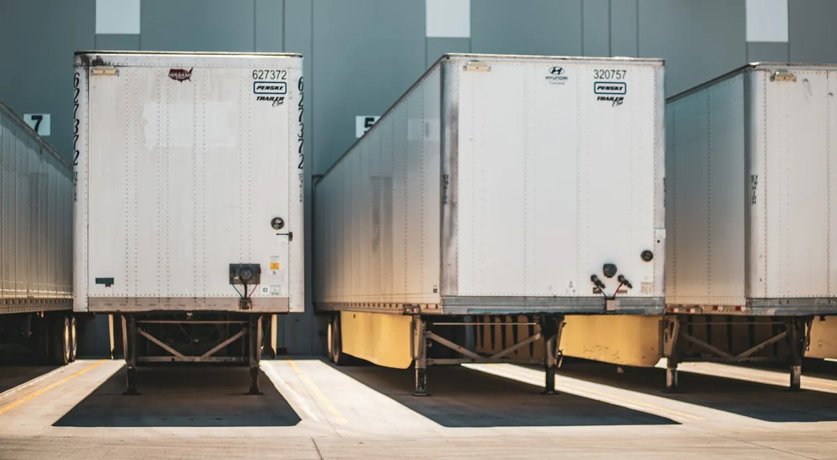 social-media-marketing-for-trucking-companies.jpg